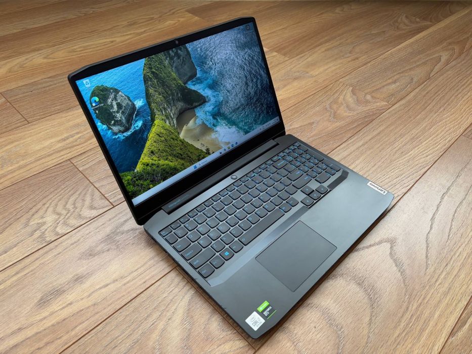 Lenovo_Intel Core i7-10750H_RAM 16 GB_NVIDIA GeForce GTX 1650 Ti 4 GB