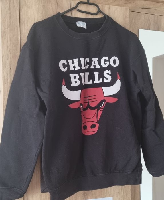 Sprzedam bluzę męską młodzieżową.Możliwa wysyłka