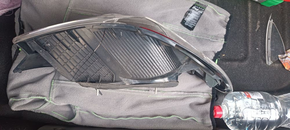 Фонарь задний внешний правый Mazda 3 2009-2012 цена договорная