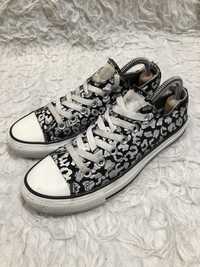 Buty tampki Converse rozmiar 37,5 24 cm krótkie białe czarne wzory