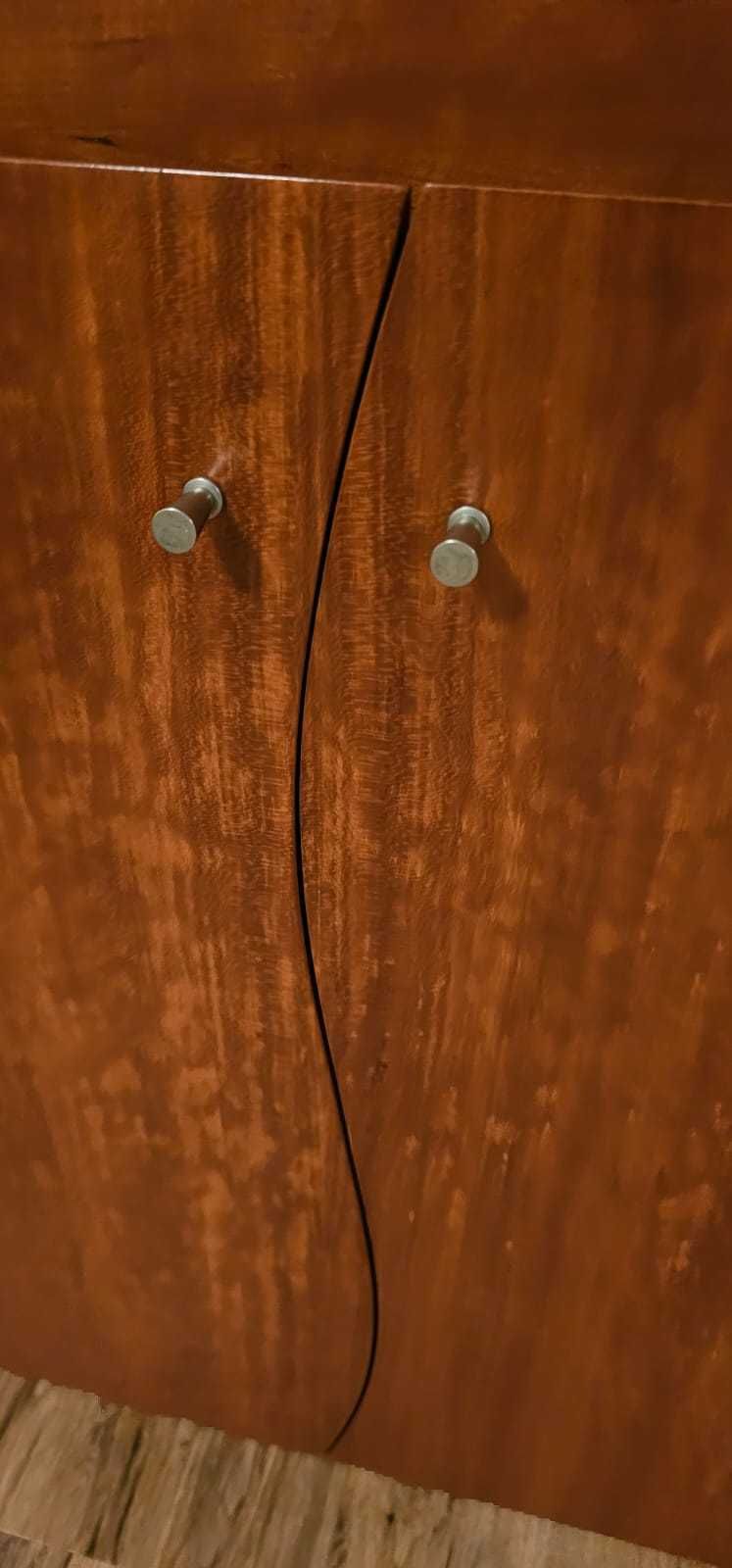 Móvel de Hall em cerejeira