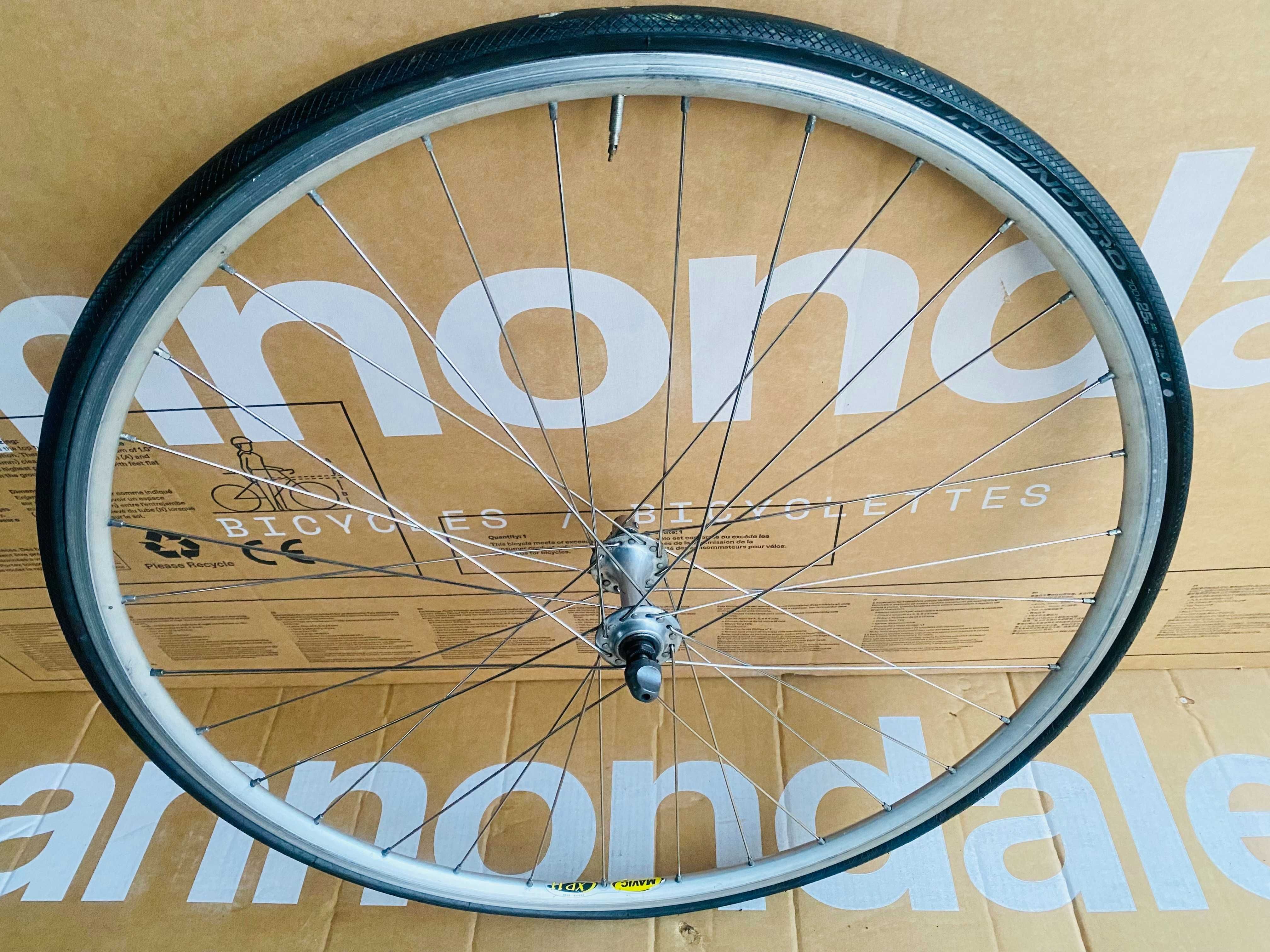 Koło Przednie szosa 28" Piasta CAMPAGNOLO MIRAGE ITALY MAVIC CXP11