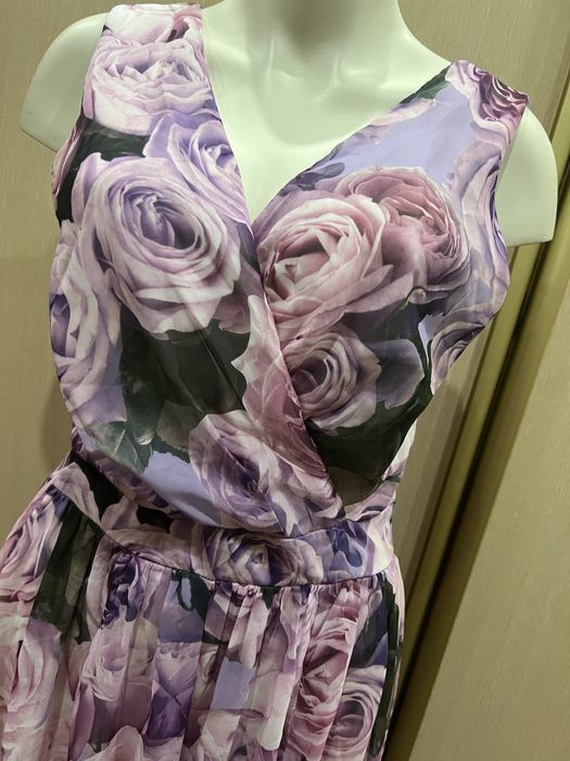 Sukienka maxi w kwiaty