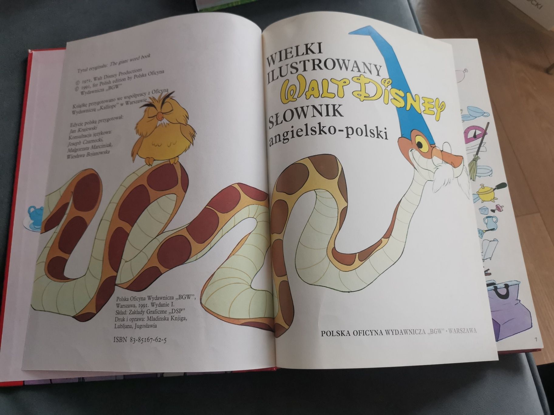 Wielki Ilustrowany słownik angielsko polski Walt Disney 1991r.