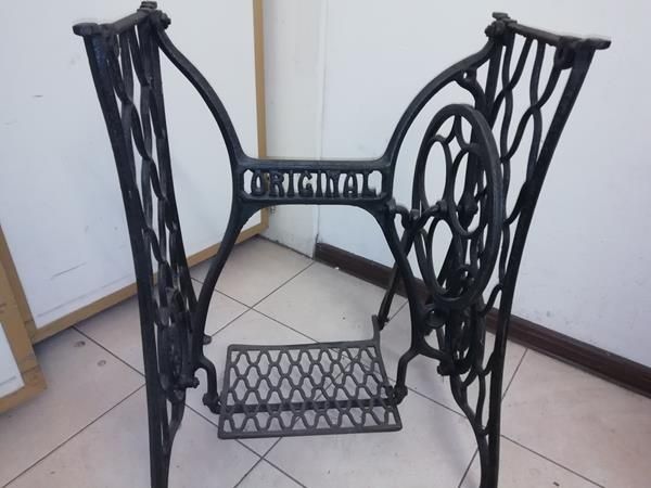 nogi żeliwne od maszyny do szycia