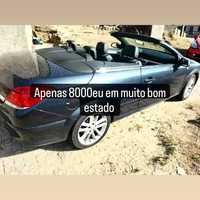 Opel Astra CC 1.6 cilindrada com 105cv de 2008 conta com 220mil km