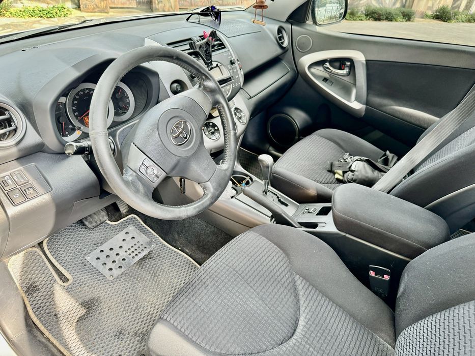 Toyota Rav4 2007 ГАЗ/Бензин