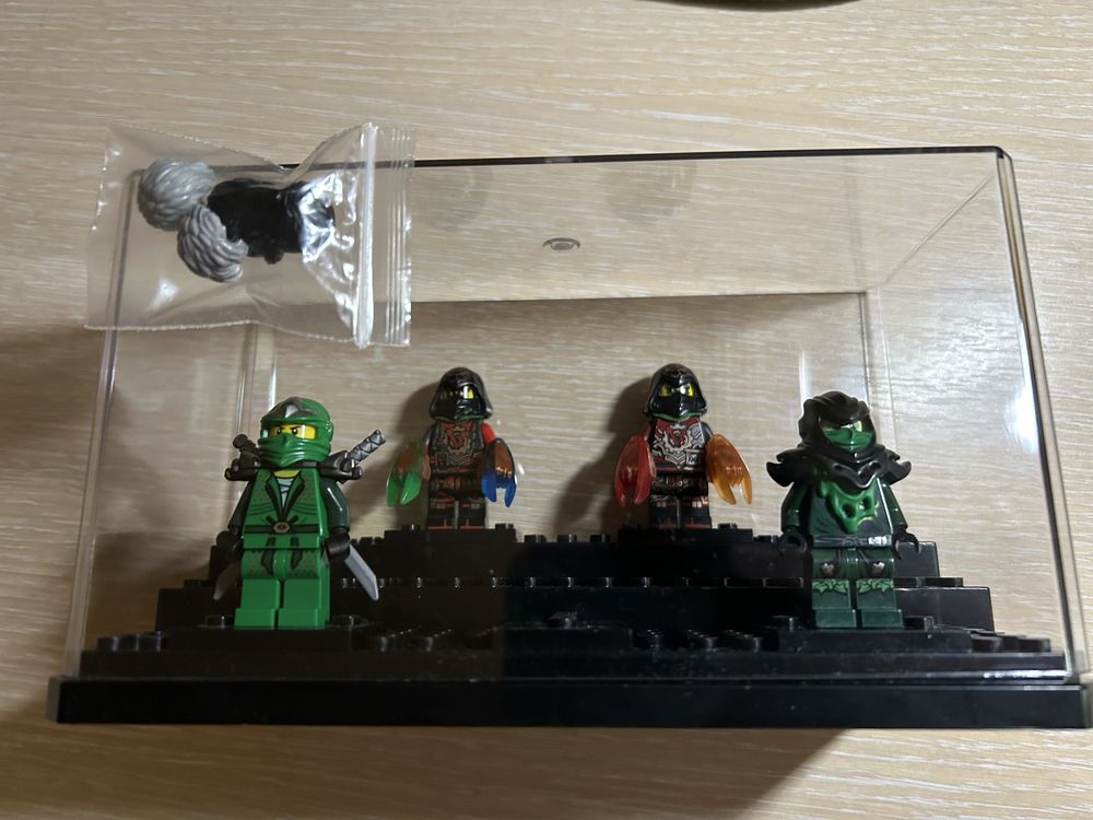 Lego ninjago лего ніндзяго оригінал у хорошому стані є волосся