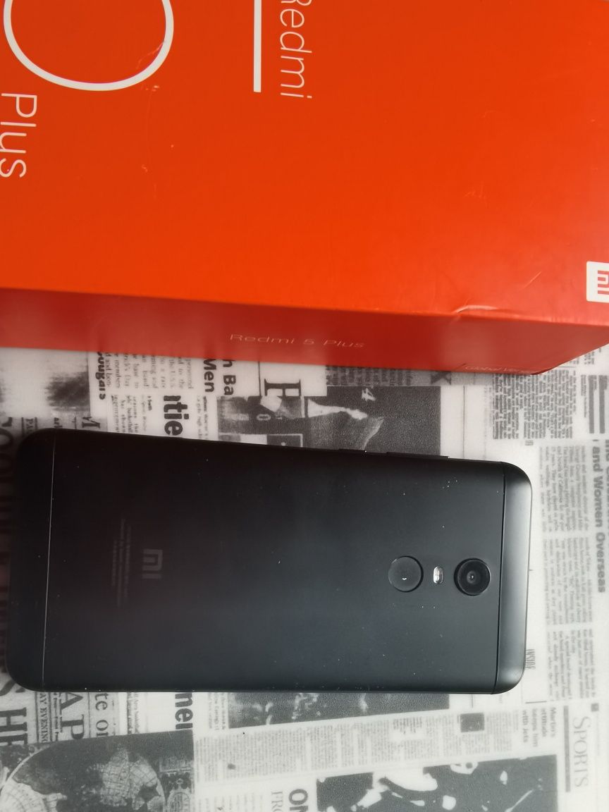 Xiaomi Redmi 5 plus. Na części