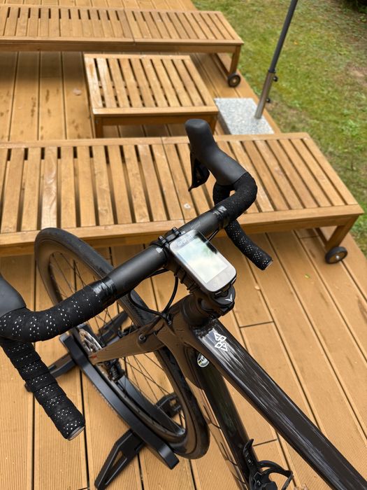 Rower szosowy FELT FR Advanced 105 Di2