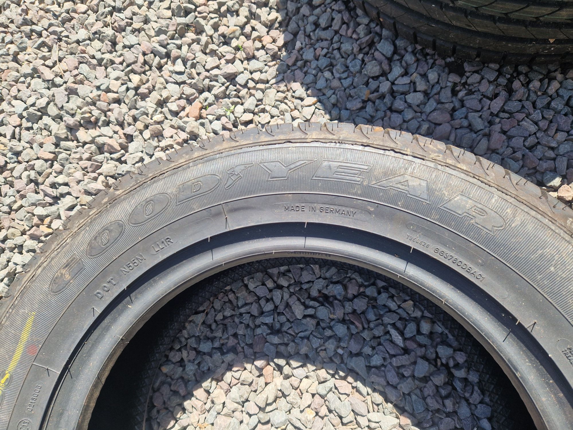 2 nowe demo opony 215/60/16 Goodyear EfficientGrip