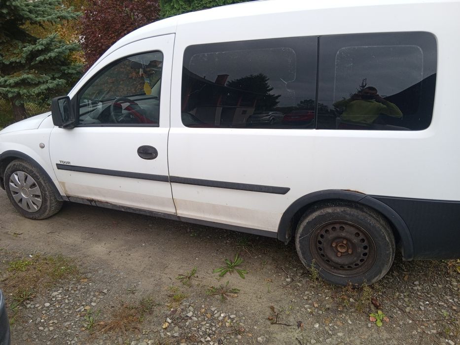 Opel Combo 1,7, uszkodzony zawór przelewowy, VAT-1