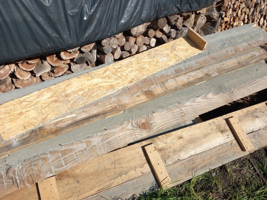 Szalunki pod wylanie wieńca