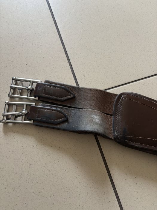 Popręg anatomiczny brązowy 125cm