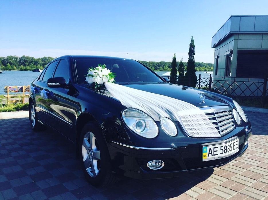 Аренда, Заказ,Прокат авто на свадьбу Mercedes E211/ VIP трансфер такси