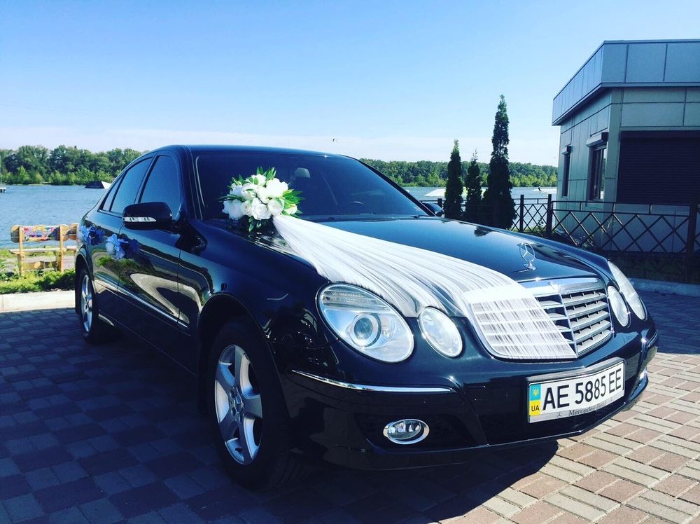 Аренда, Заказ,Прокат авто на свадьбу Mercedes E211/ VIP трансфер такси