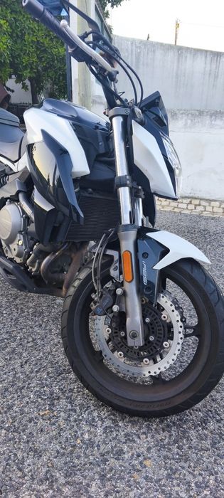 CF moto 650 NK 2022