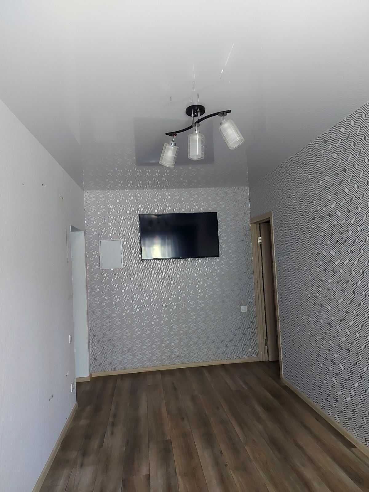 Продам об'єднані 2 квартири (70м²), 2 балкони + гараж