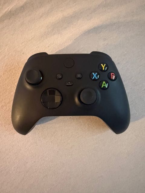 Kontroler XBOX ONE SERIES S/X/PC + akumulator akumulator + kabel USB C