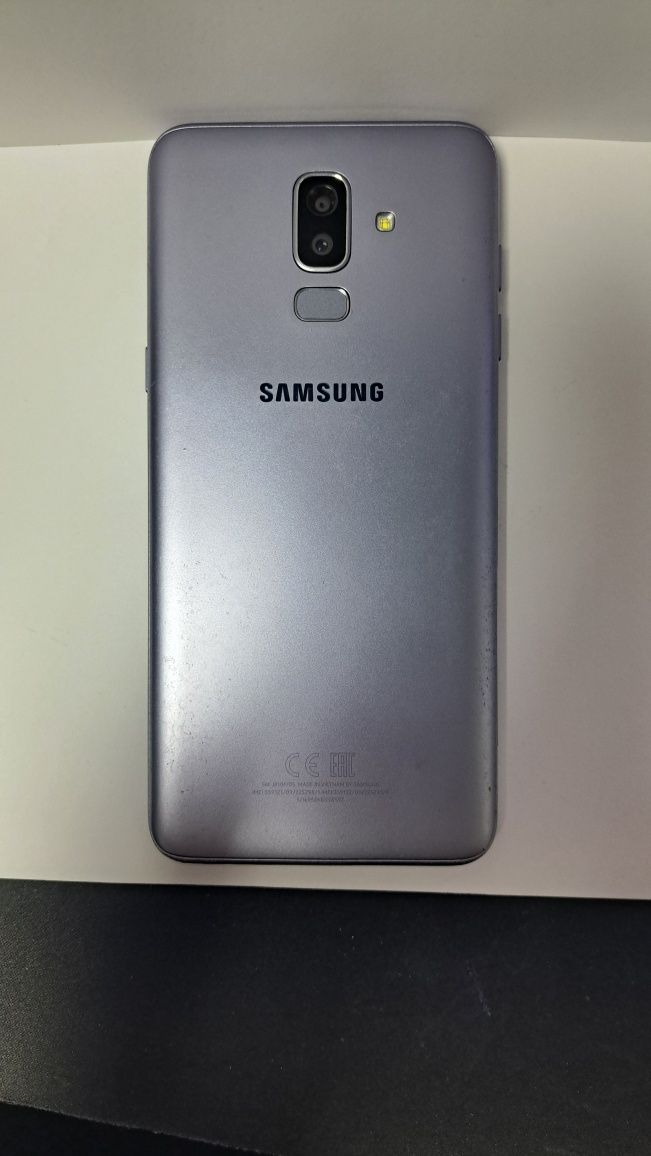 Samsung J8 32/3 GB