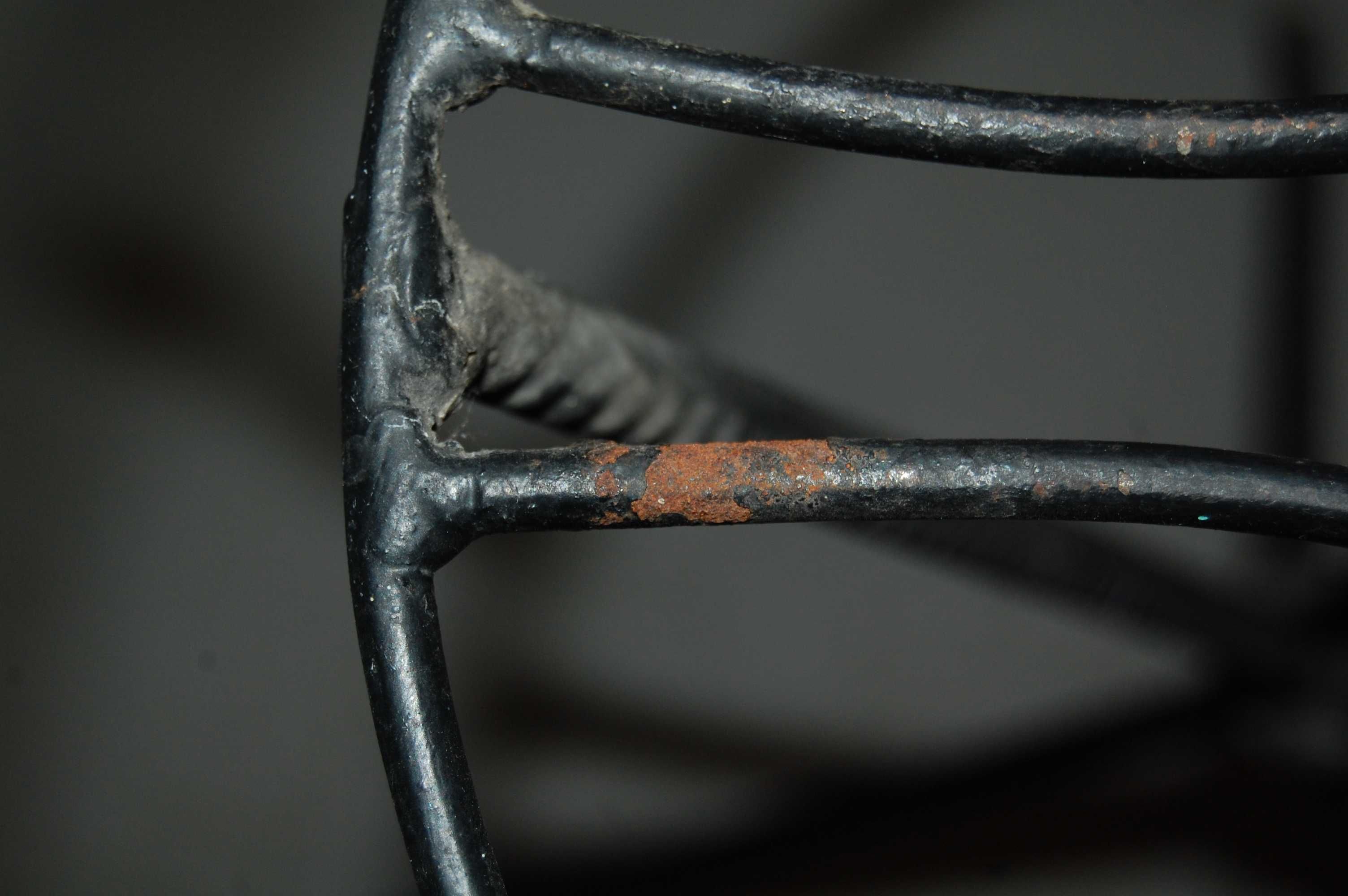 Kwietnik metalowy metaloplastyka - PRL