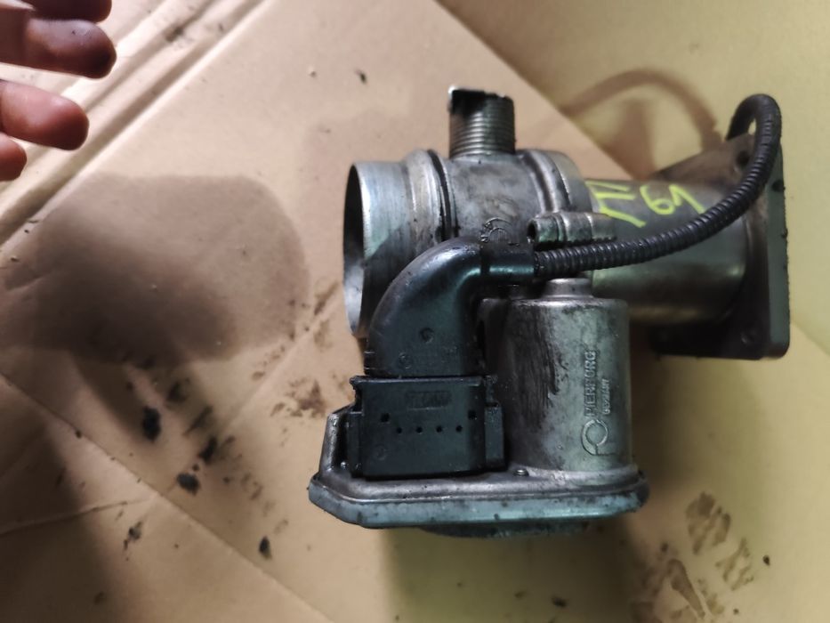 BMW E61 E60 E90 E91 2.0D 3.0D  przepustnica 779.148.102