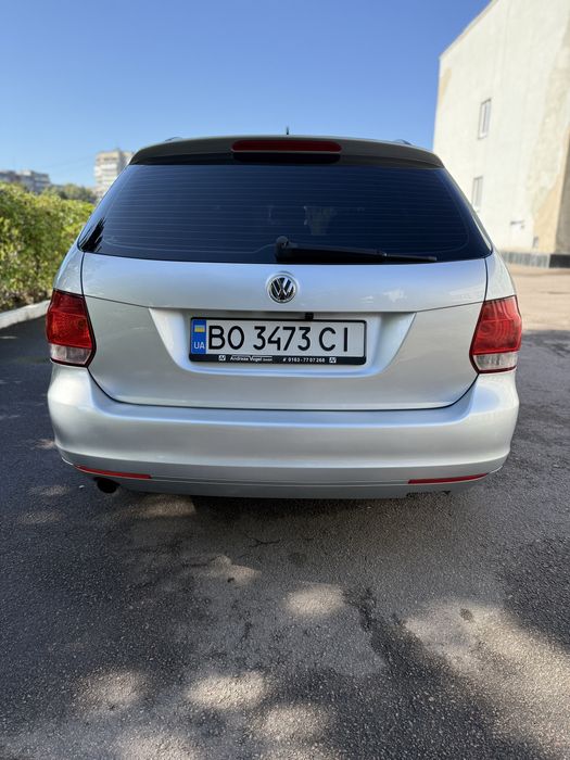 Volkswagen Golf VI універсал