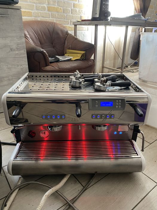 Кавоварка професійна la san Marco top85