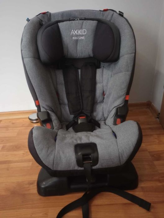 Axkid Kidzone fotelik samochodowy 9-25kg