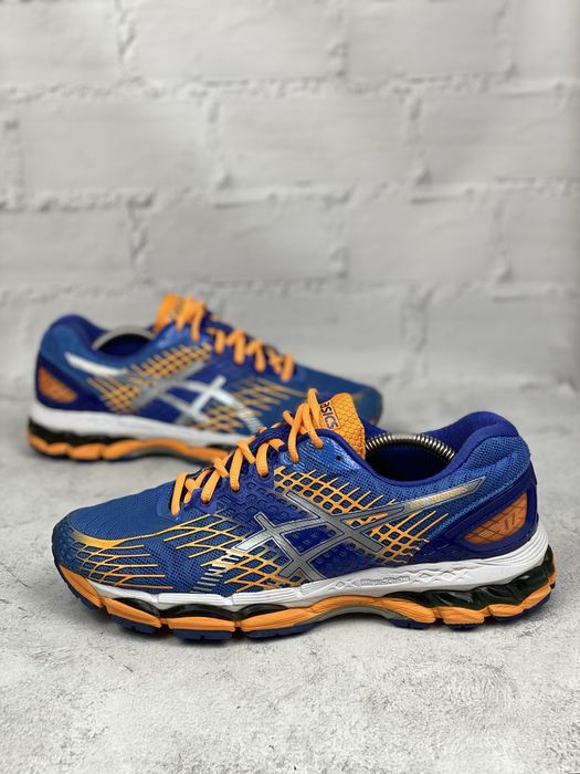 Чоловічі спортивні бігові кросівки Gel Nimbus 40.5p