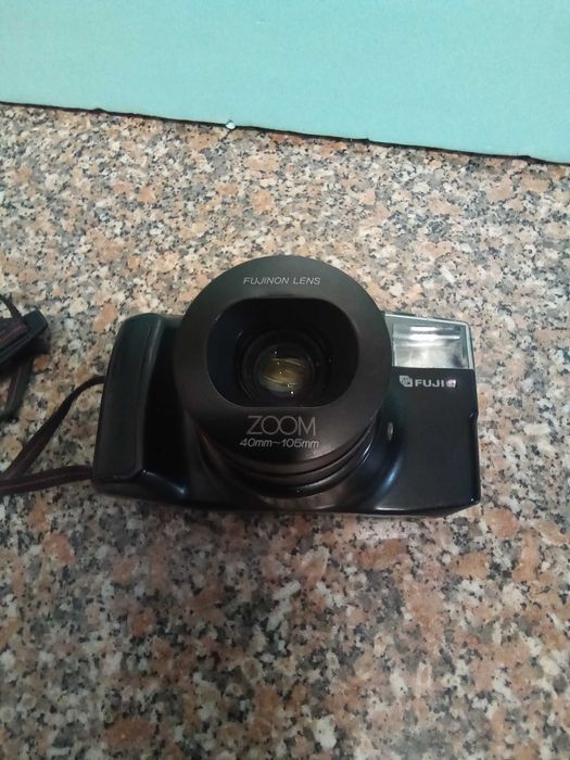Máquina fotográfica analógica Fujy 2000 FZ
