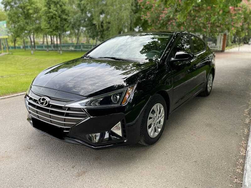 Hyundai Elantra 2020