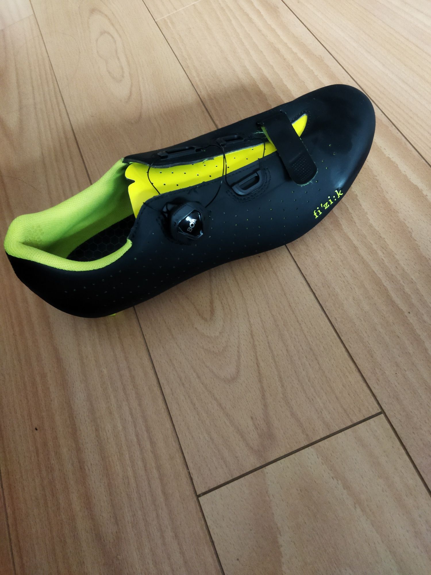 Sapatos estrada fizik tempo(novos)