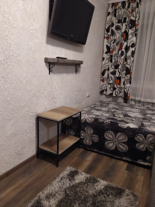 3 кiмн,центр,чисто,фіск.чек.!Володимирска105, паркомісце