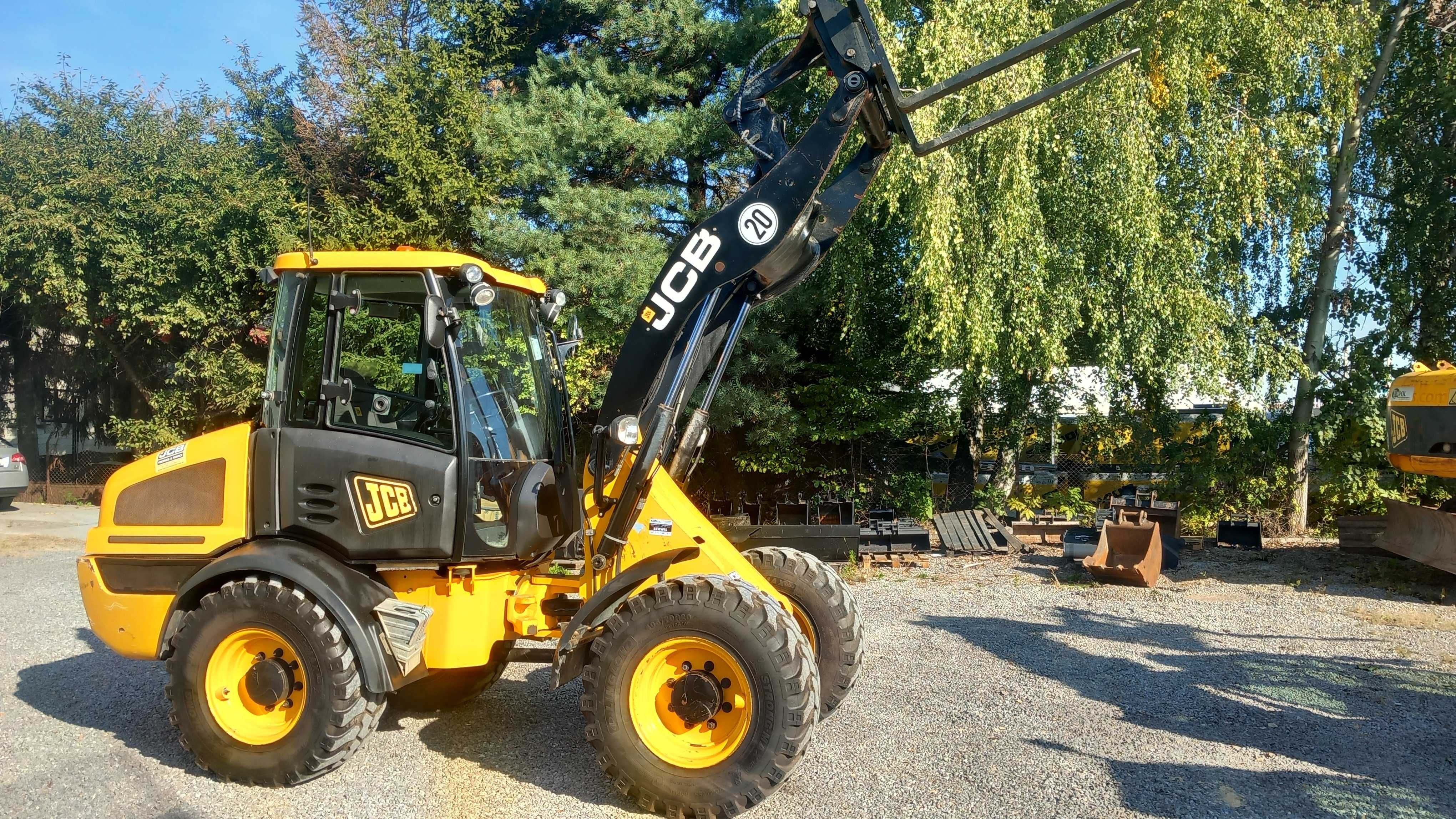 Wypożyczalnia - Wynajem maszyn budowlanych Takeuchi JCB MERLO CAT