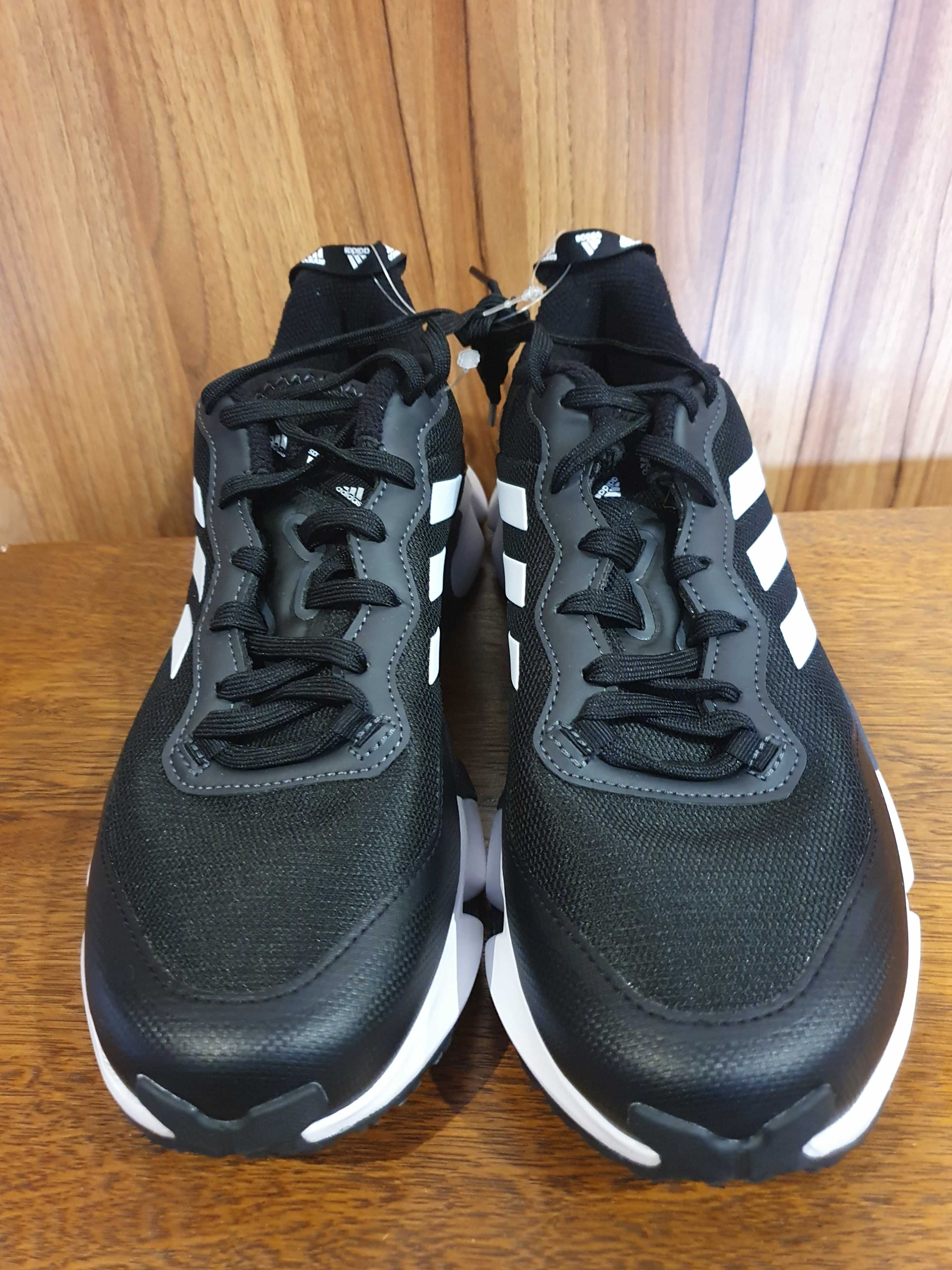 Nowe Buty Adidas Climawarm r. 44 GZ1643