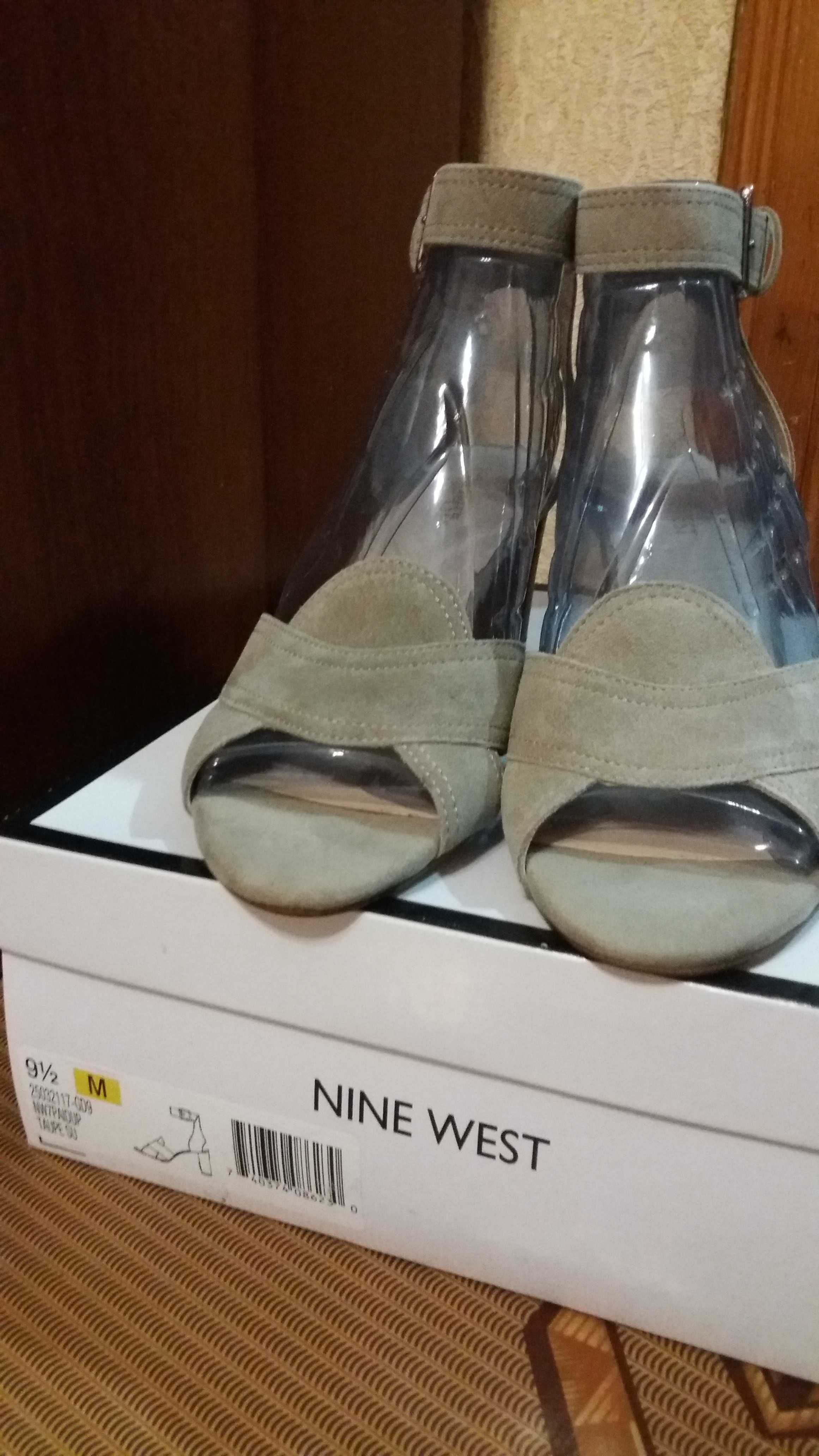 босоніжки Nine West замша каблук замш р. 40