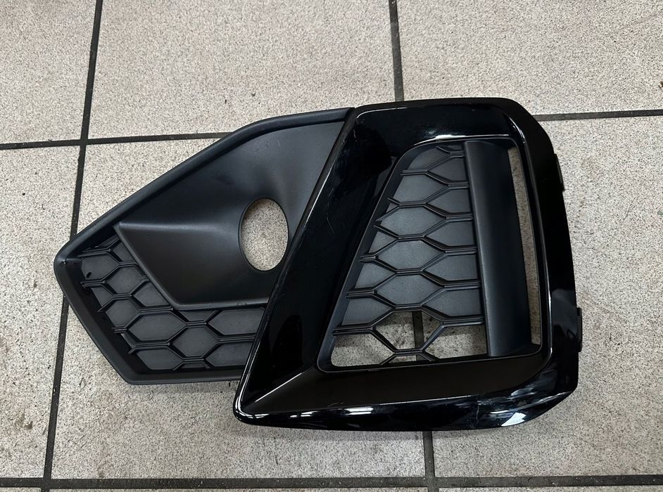 KRATKA ZDERZAKA AUDI A4 B9 LIFT 8W0807682AM