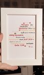 Personalizowana Metryczka w kształcie serca w ramce 10cm x 15 cm
