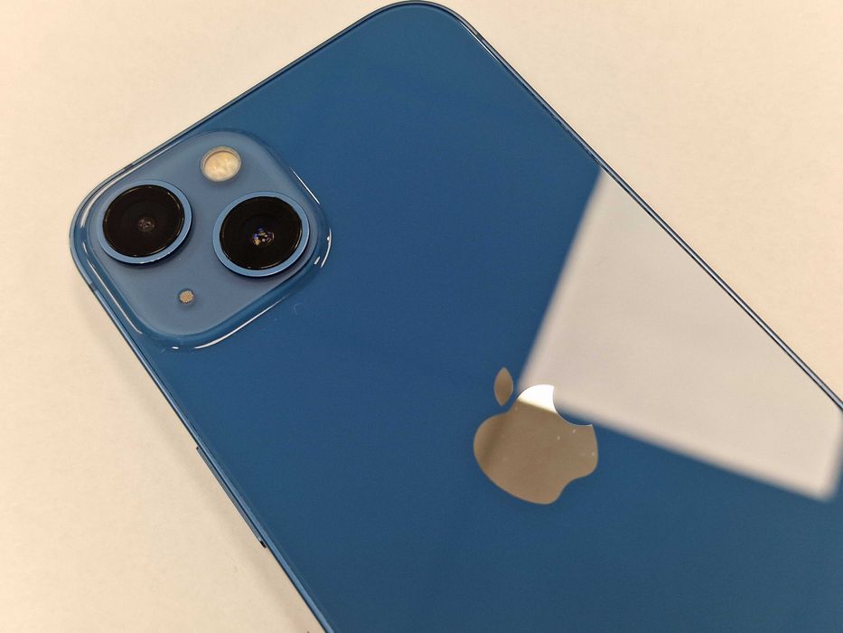 Iphone 13 256GB/ Blue/ Niebieski/ BAT 89%/ Grade A- + ładowarka