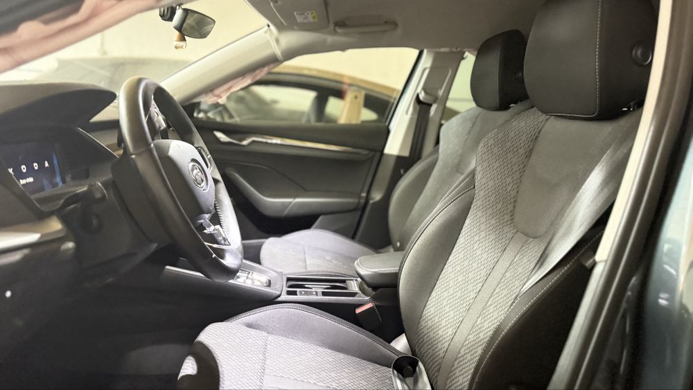 Skoda octavia 1.4 TSI DSG 2022 com iva