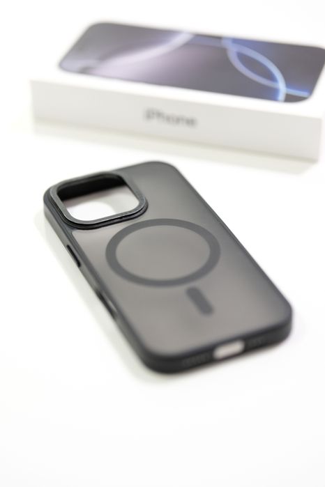 iPhone 16 Pro 128GB - Preto Titanium