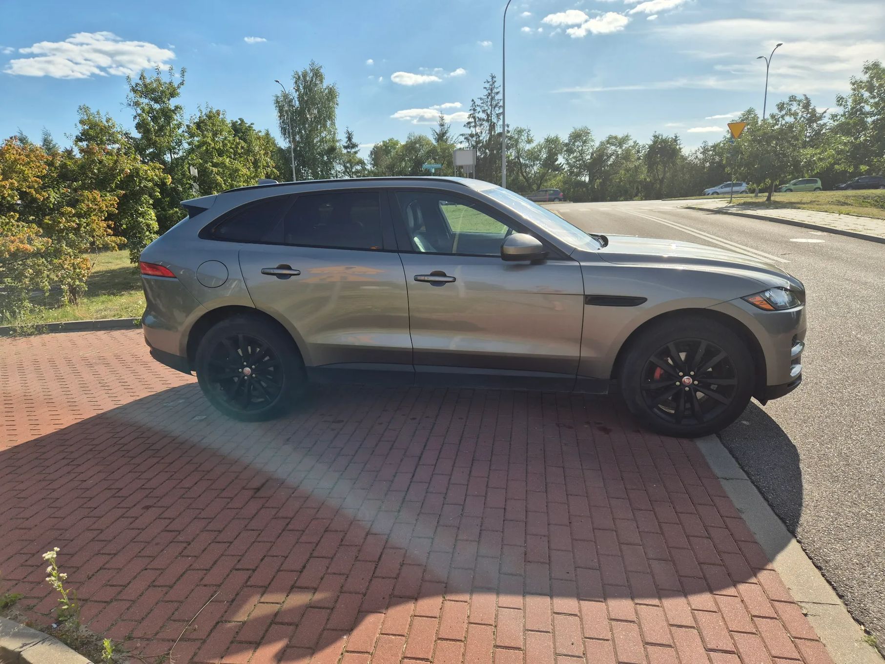 Jaguar F-Pace Jaguar F-pace, LPG prins, full opcja