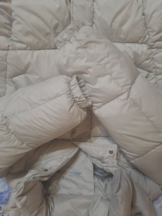 Пуховик пуфер жіночий.