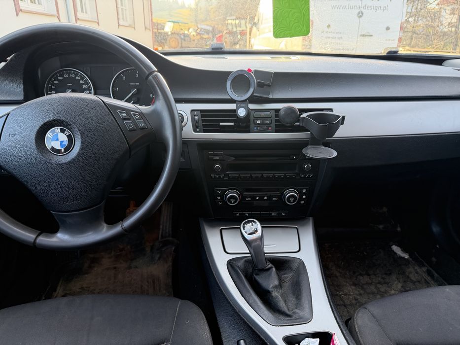 BMW E90 2.0diesel 143km