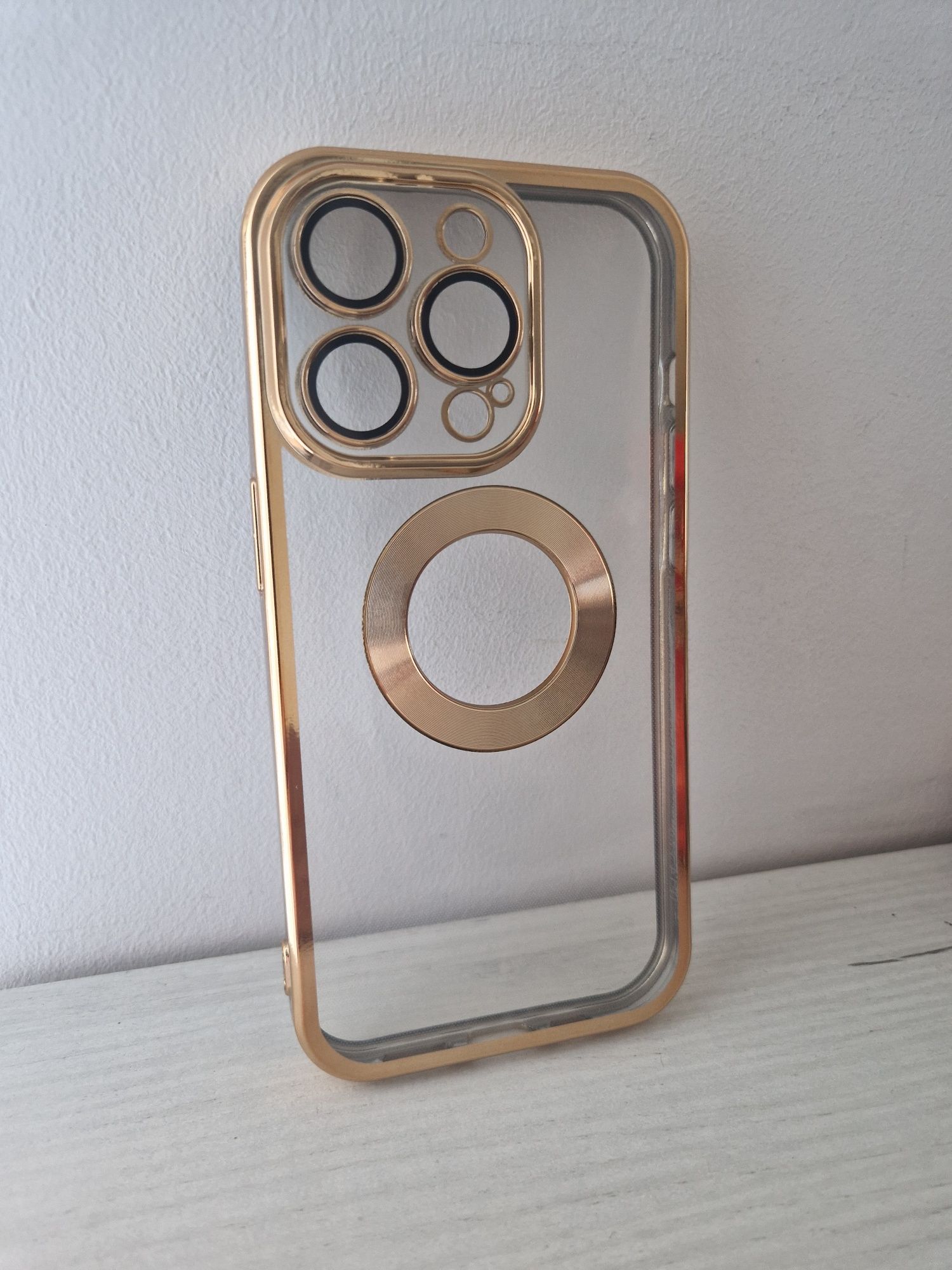 Beauty Clear Case do Iphone 14 Pro złoty