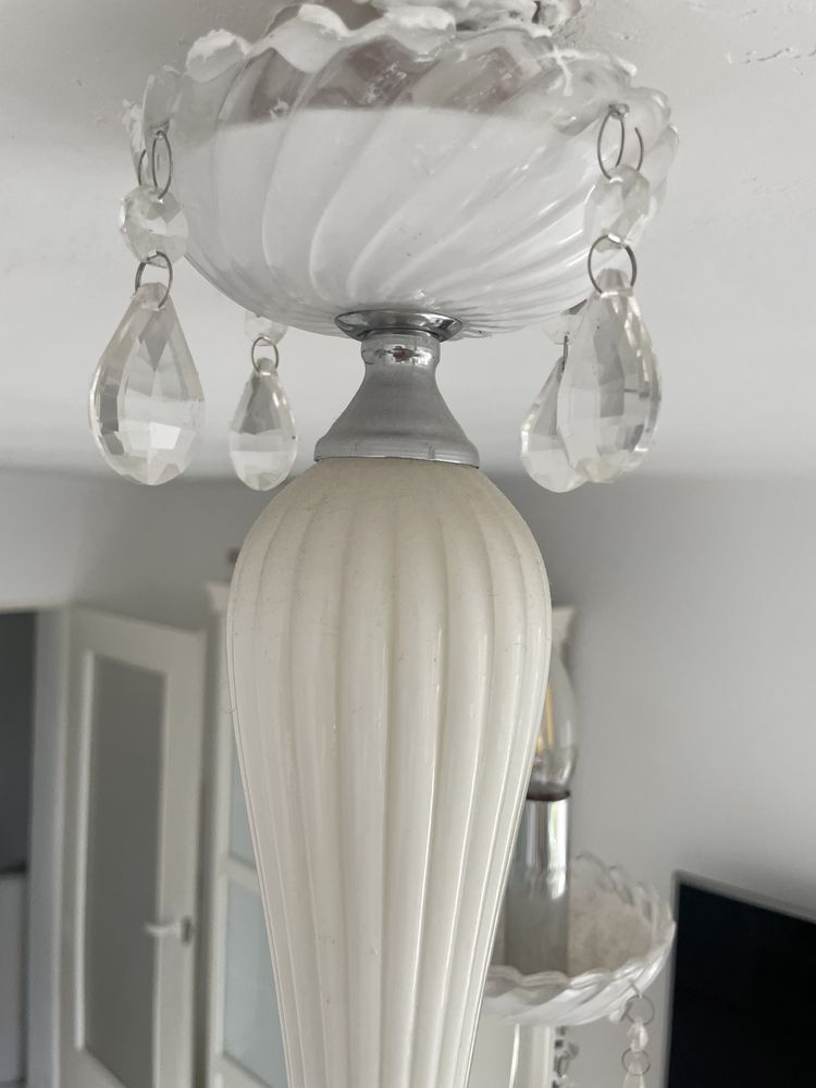 Stylowa szklana lampa z kryształkami