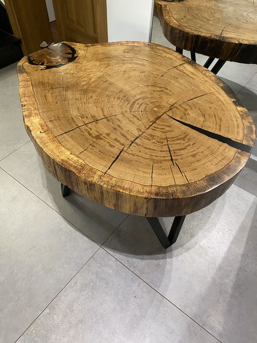 Stolik z plastra  dębu z żywią -92/75cm