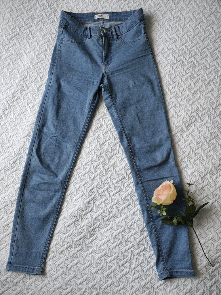 Spodnie skinny jeansowe