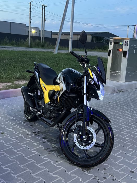 Мотоцикл Lifan kp 200